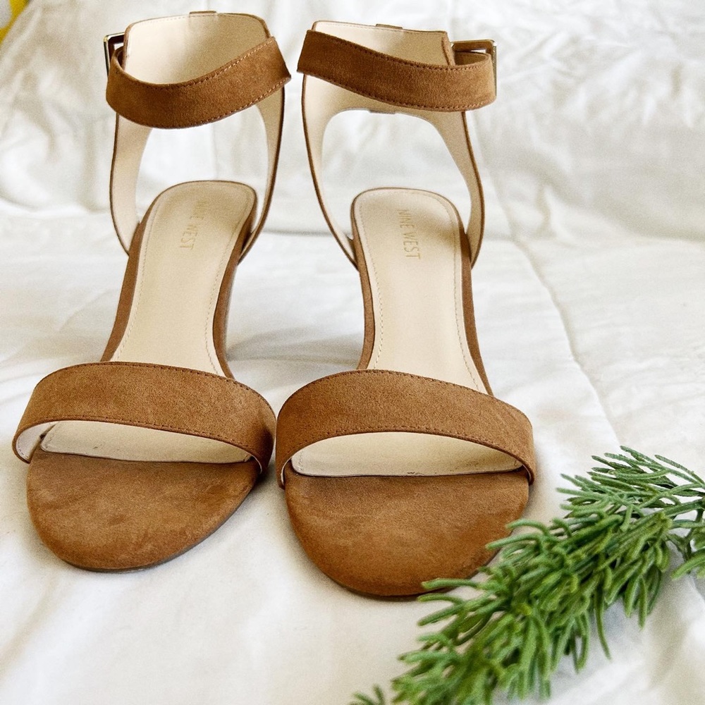 Nine West Gondola Sandal